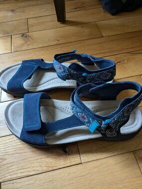 Clark's sandals